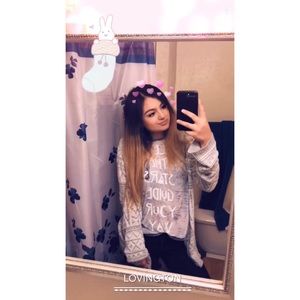 Meet your Posher, Thania